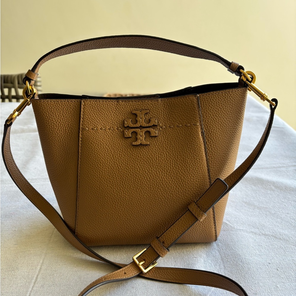 Tory Burch McGraw Bucket Crossbody Bag